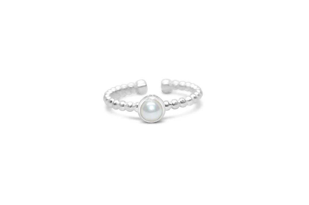 Pearl Bezel Droplet Wire Ring