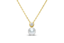 Load image into Gallery viewer, Pearl Bezel Necklace