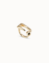 Load image into Gallery viewer, 18K Gold-Plated Central Buckle Shaped Ring With Nailed Effect