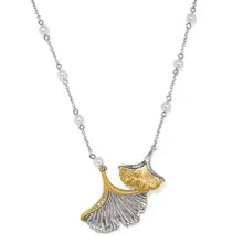 Load image into Gallery viewer, Everbloom Ginko Pearl Necklace