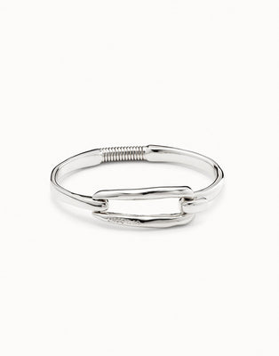 Bangle bracelet with buckle