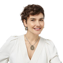 Load image into Gallery viewer, Monete Ring Necklace