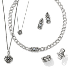 Load image into Gallery viewer, Interlok Petite Necklace