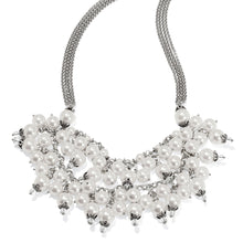 Load image into Gallery viewer, Pearl-icious Necklace